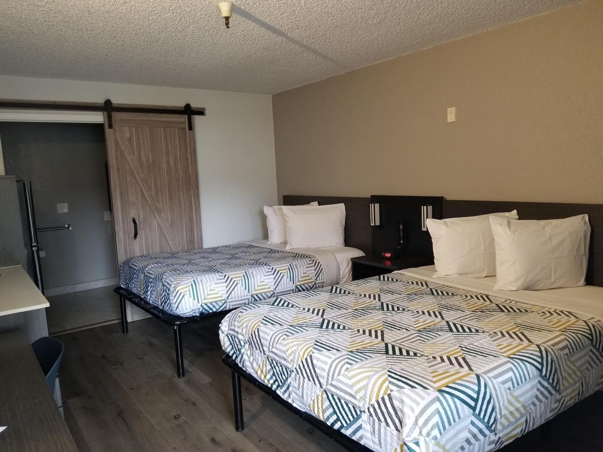 6-sacramento, Ca - South Sacramento And Hotel
